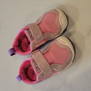 Plae Ty Pink Dewberry toddler shoes